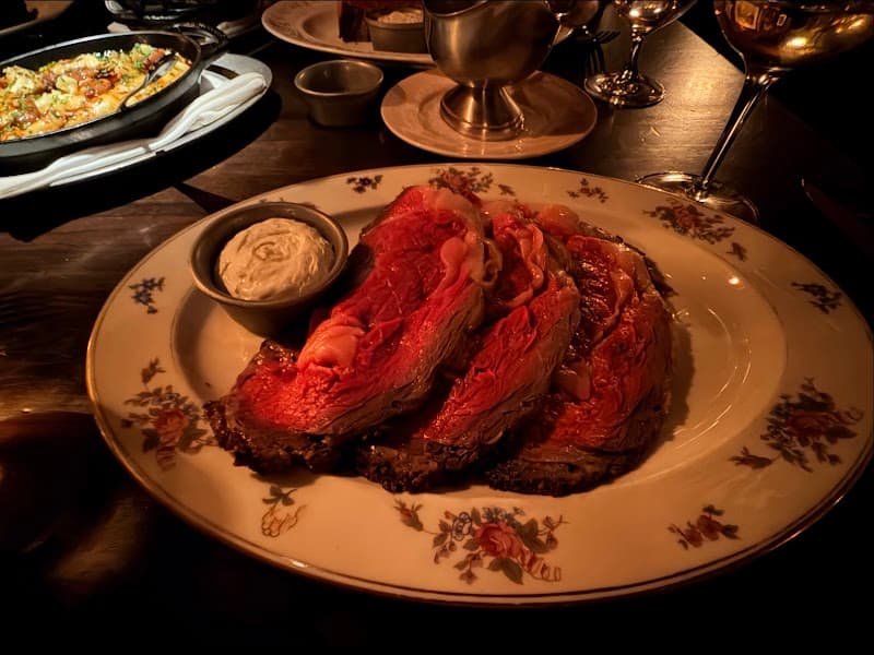 4 Charles Prime Rib photo 2