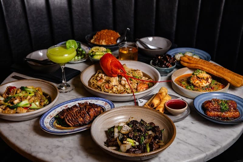 Chinese Tuxedo photo 1