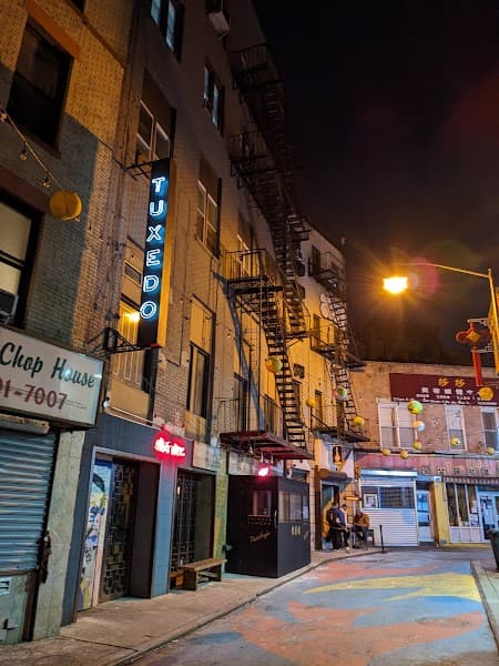 Chinese Tuxedo photo 3