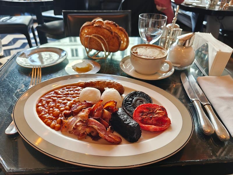 The Wolseley photo 2