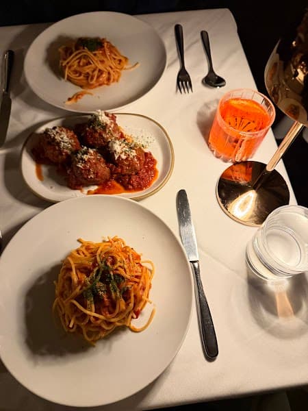 Tucci - New York photo 2