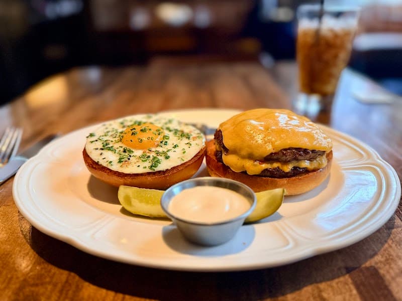 Au Cheval - NYC photo 2