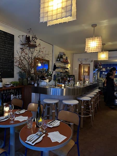 Ha's Snack Bar photo 2