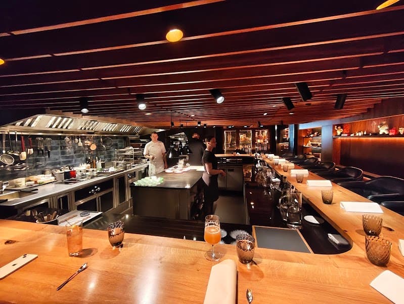 Kitchen Table photo 3