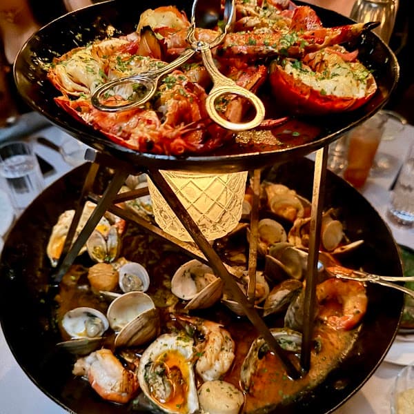 Maple & Ash Chicago photo 2