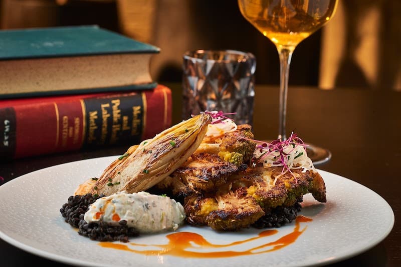 Moody Tongue photo 1