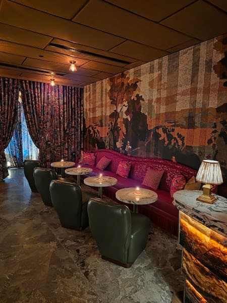 Sirrah — Meatpacking District