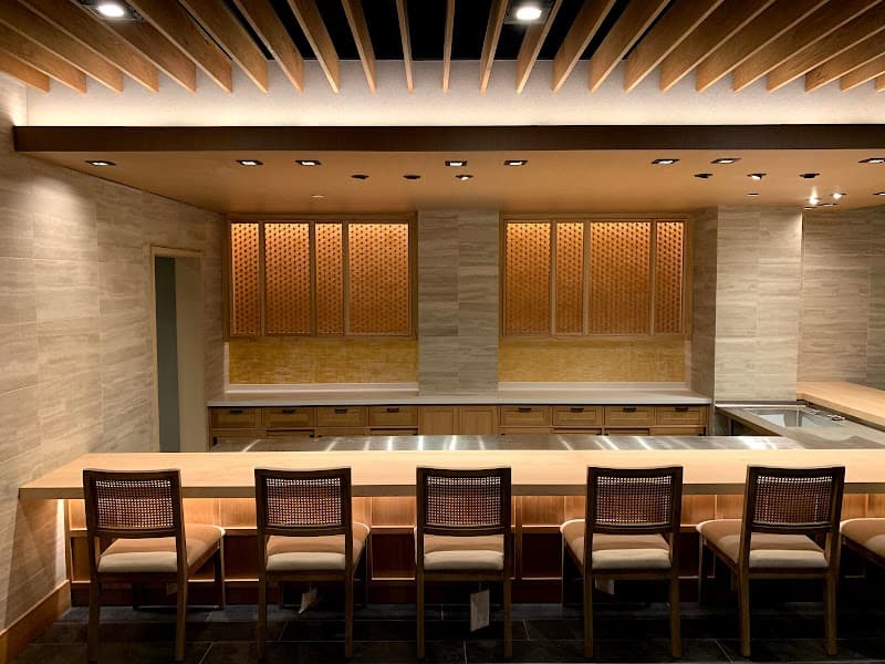 Sushi Kaneyoshi ā Downtown